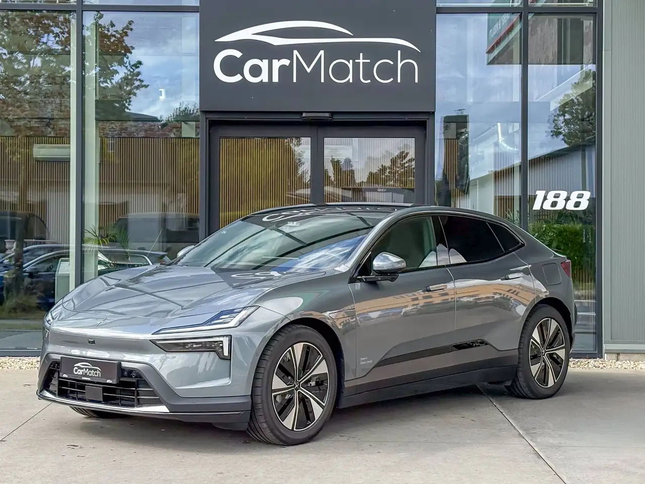 Polestar 4